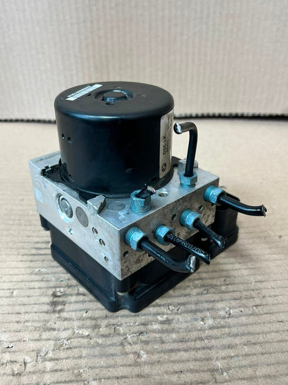2012-2013 BMW 335i F30 F20 ABS BRAKE Pump Control Module 6793931 OEM