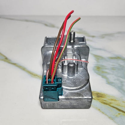 Mercedes-Benz C E W204 W207 W212 Steering Lock Module Control Unit A2049005912