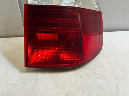 2006-2010 BMW X3 E83 RIGHT SIDE REAR Tail Light 7162210 OEM ECE