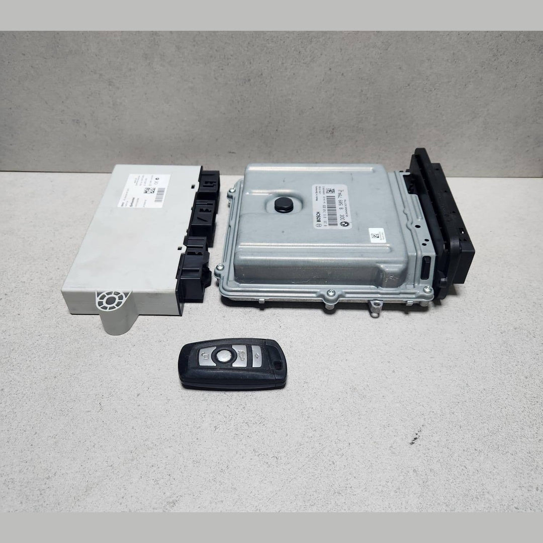 BMW Engine Control Unit 8509794 F10 535d with N57S  ECU SET DIESEL 
