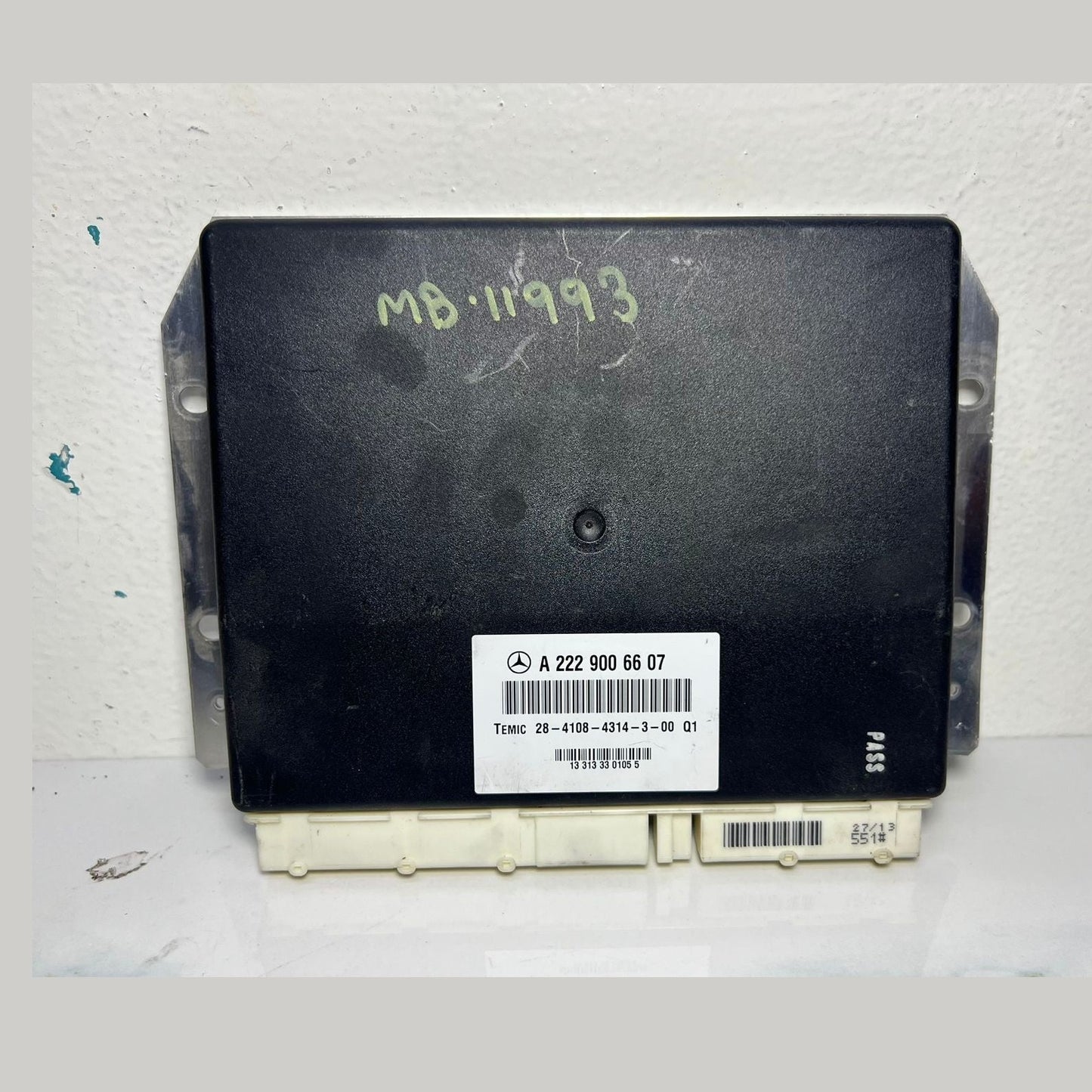 15-20 Mercedes W222 S-Class Air Suspension Control Unit Module A222 9006607 OEM