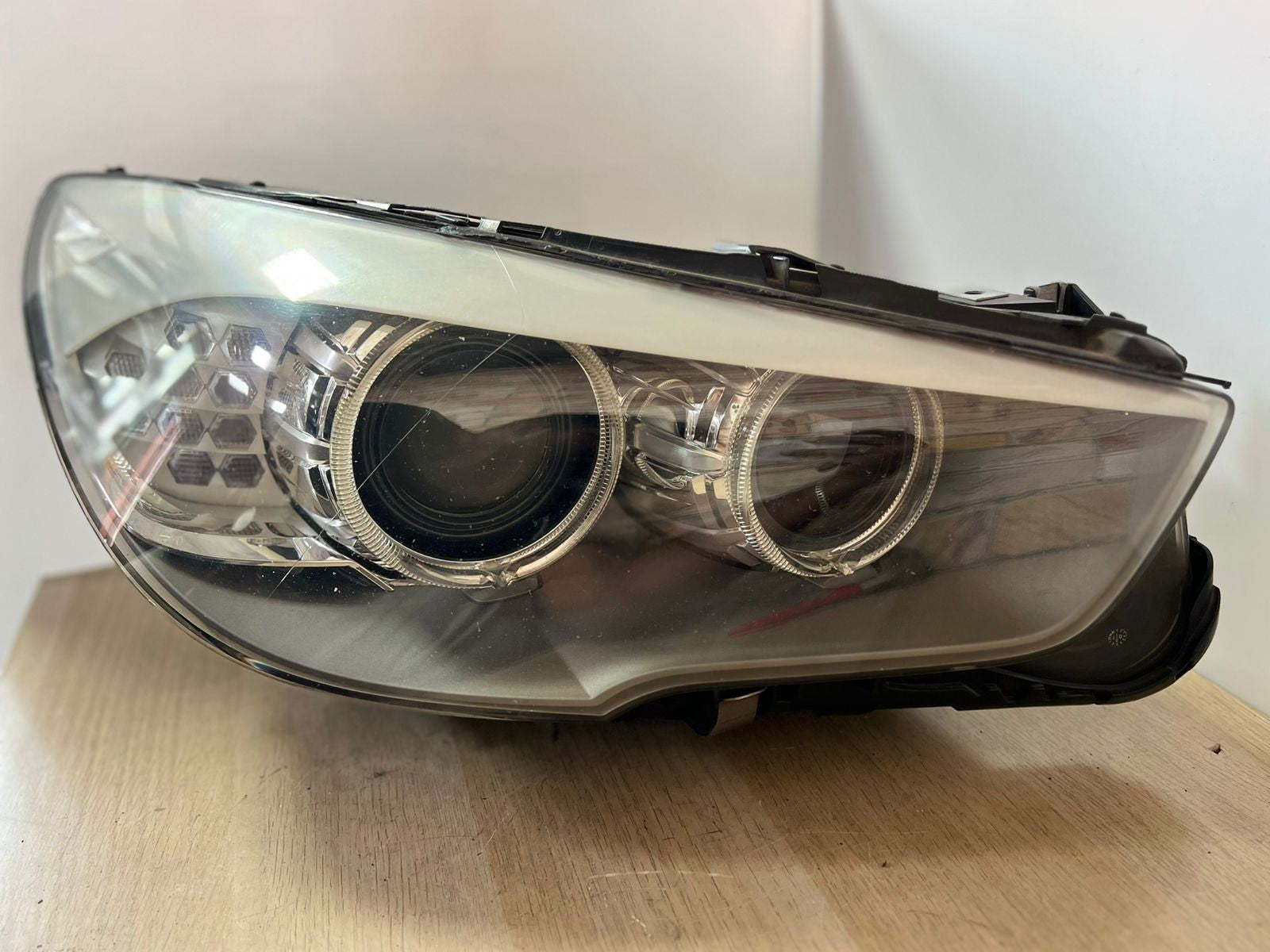 BMW 5 Gran Turismo GT F07 7199610 2010 RHD Xenon Front Right Headlight