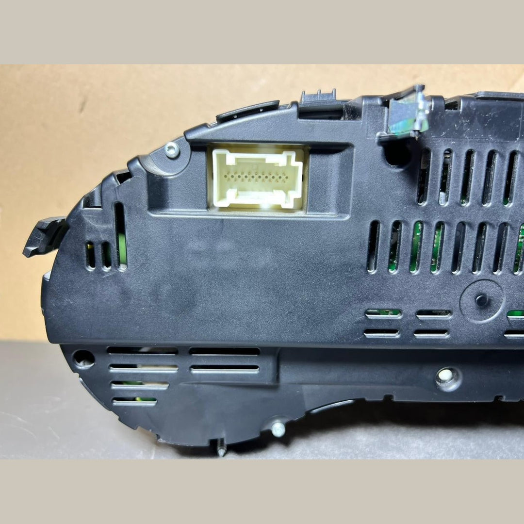 2014-2018 Mercedes-Benz W117 CLA AMG Instrument Cluster Speedometer A117 9007200
