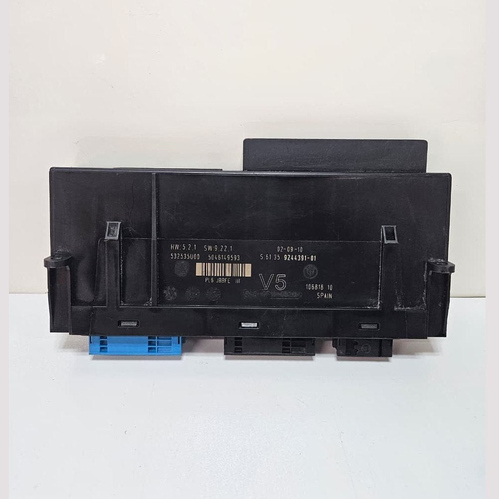 2010-2015 BMW F10 F06 F12 UNCTION BOX ELECTRONICS 3 BODY CONTROL 9244391 OEM