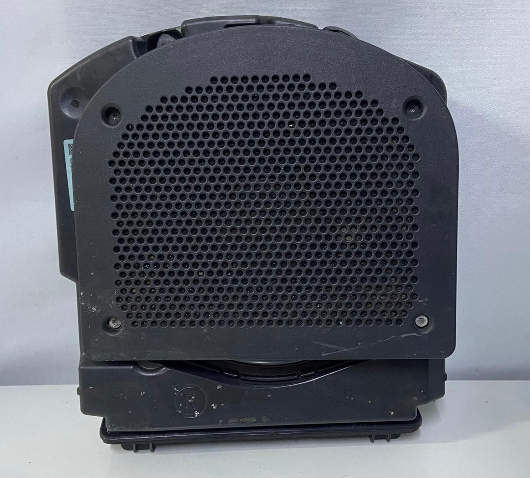 OEM BMW 7 F01 F02 F03 F04 Front Subwoofer Speaker RIGHT Side 9227482