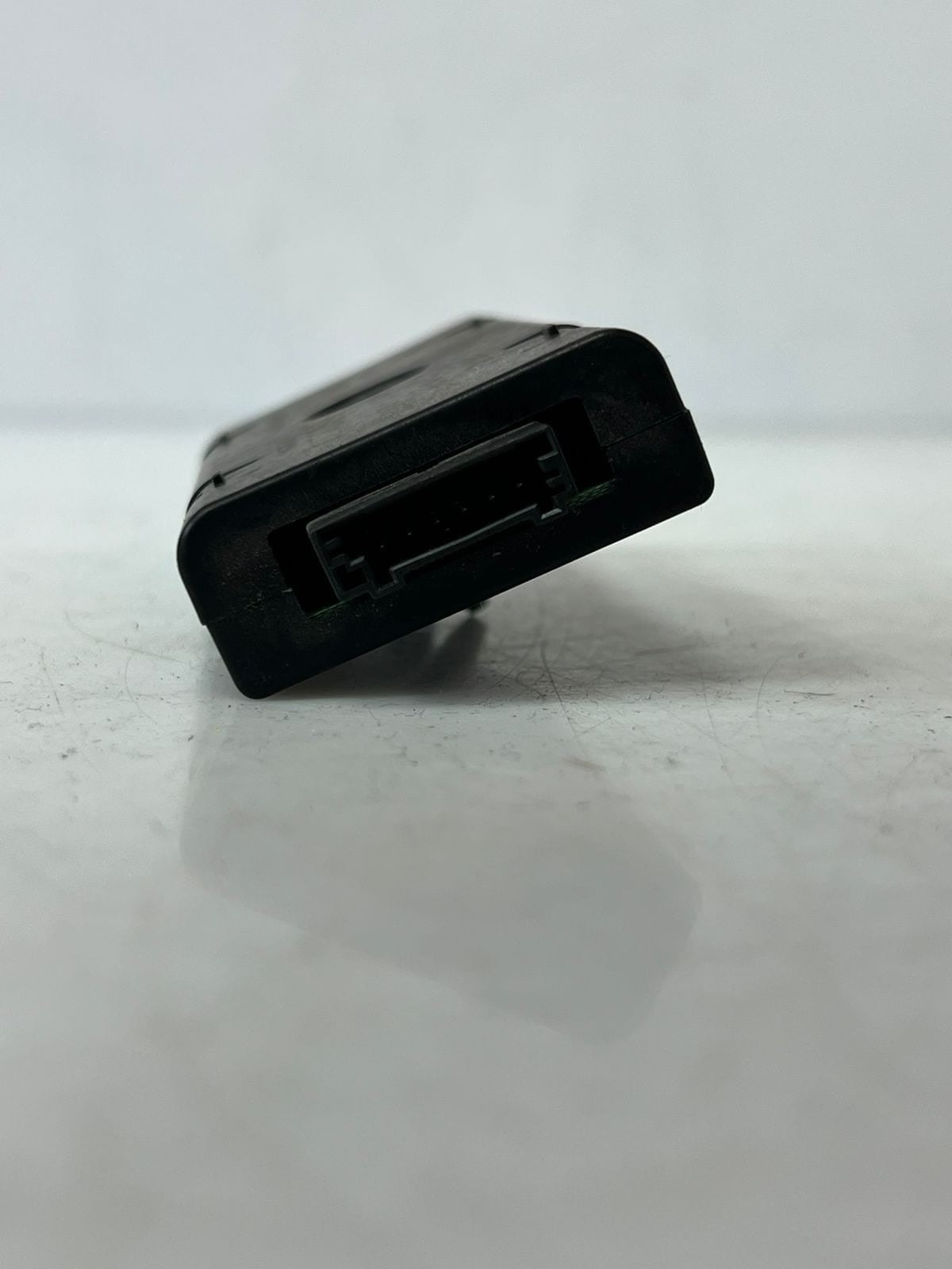 BMW 5 Series F07 F11 GT Suppression Filter Antenna Amplifier 9158796 OEM
