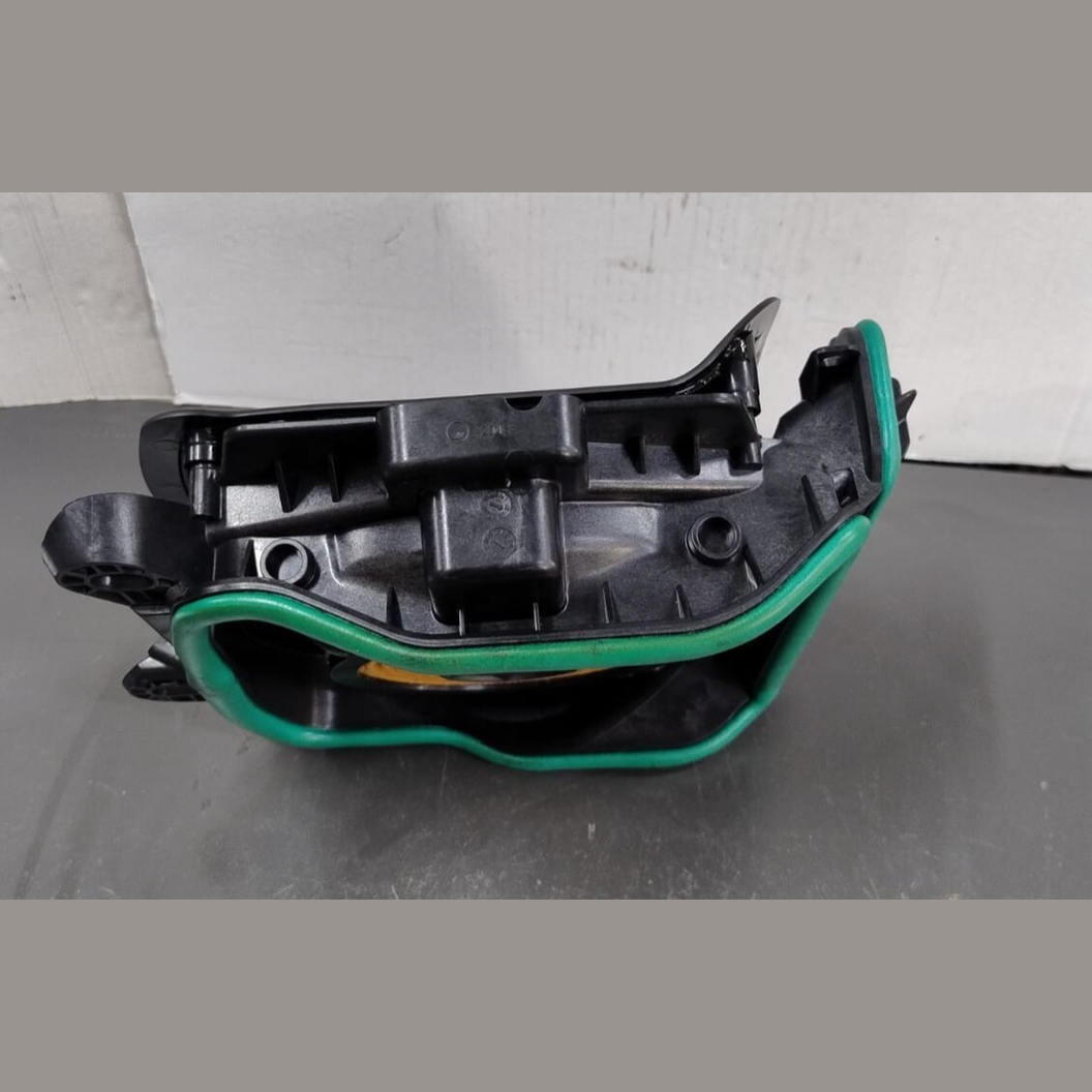 OEM BMW M3 M4 G80 G82 G83 Right Side Central Bass Subwoofer 2622490 2021 - 2023