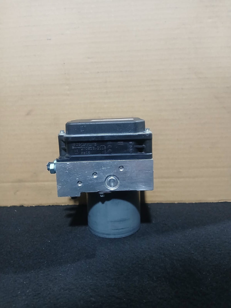OEM BMW X1 E84 E90 Hydraulic Unit ABS DXC Pump Module 6860216