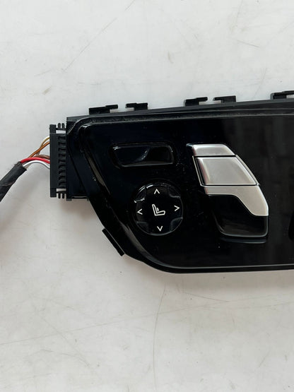 16-19 BMW 750i M550i F90 G11 G12 G30 Front Right Seat Adjustment Switch 9384520
