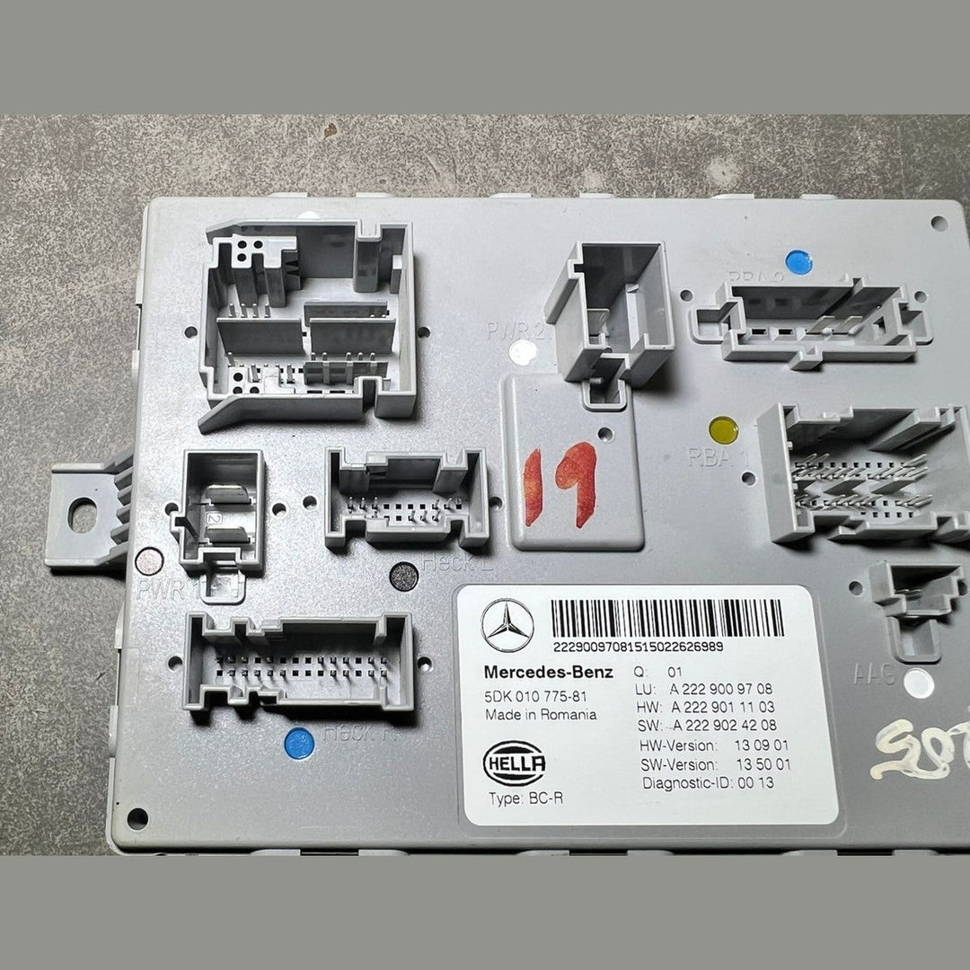 14-20 Mercedes W205 Rear Trunk SAM Body Control Module Unit A222 9009708 OEM