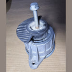 قم بتحميل الصورة إلى عارض الصور، 2008-2012 Mercedes-Benz W204 C-Class Front Left Side Engine Mount A204 2404317
