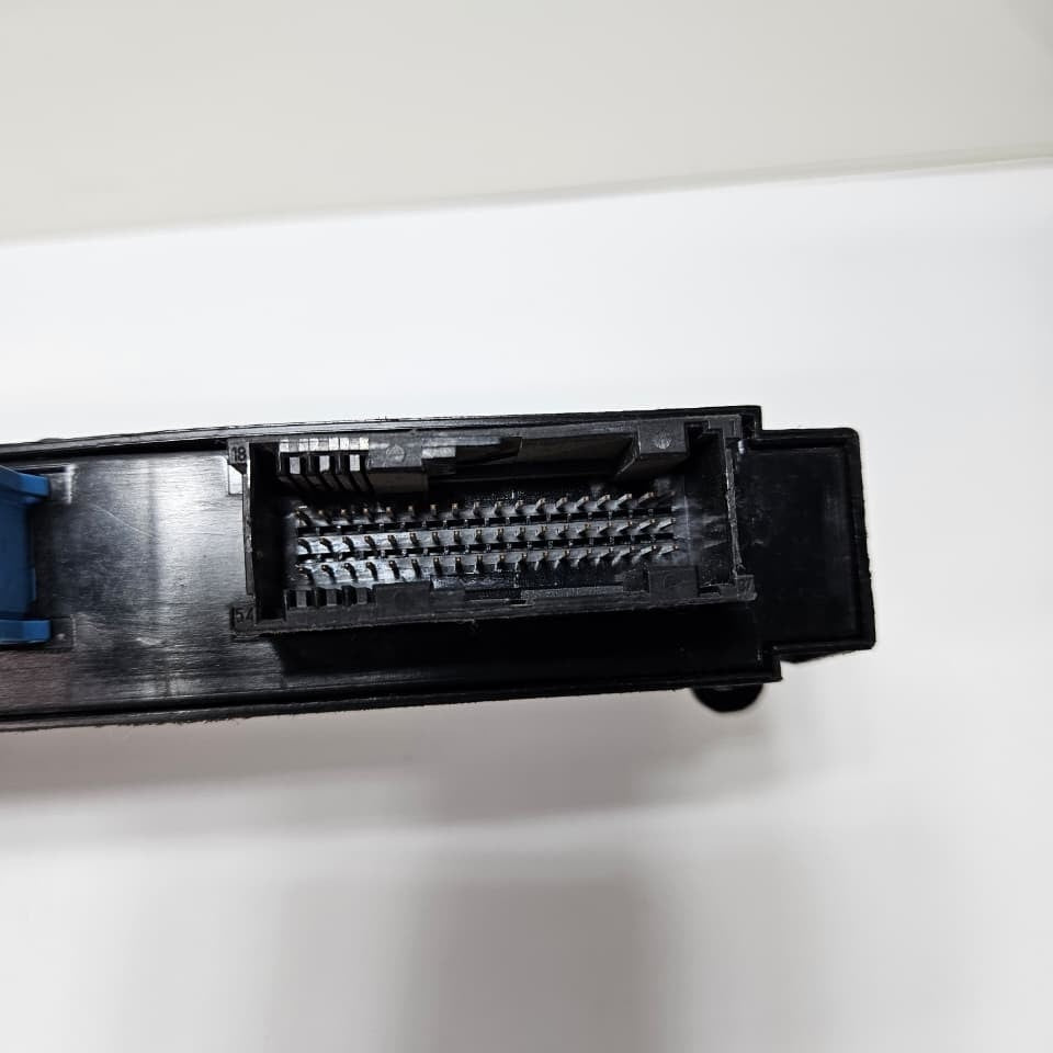 OEM BMW 335i 328i Body Control Module Unit BCM 9131775