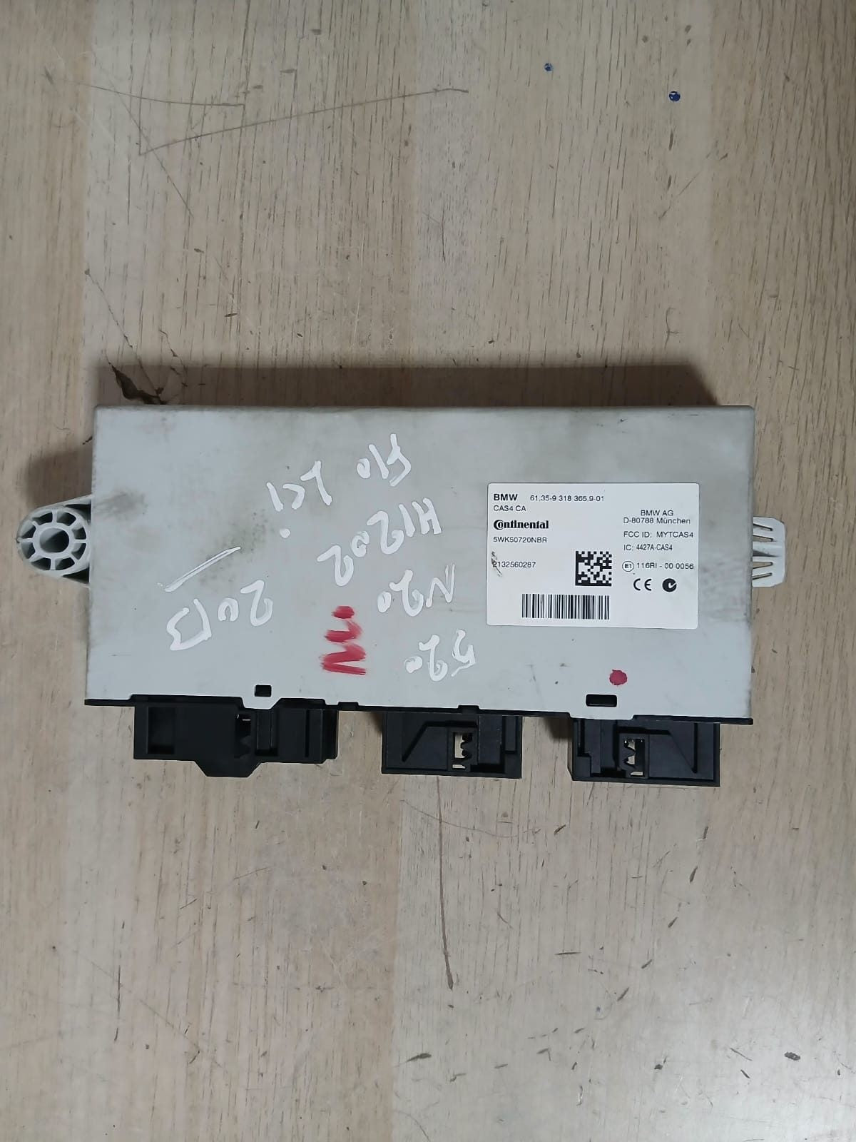 2011-2013 BMW F10 N20 520I Engine Control Unit SET DME+CAS4 CA+ 2KEYS 8617551
