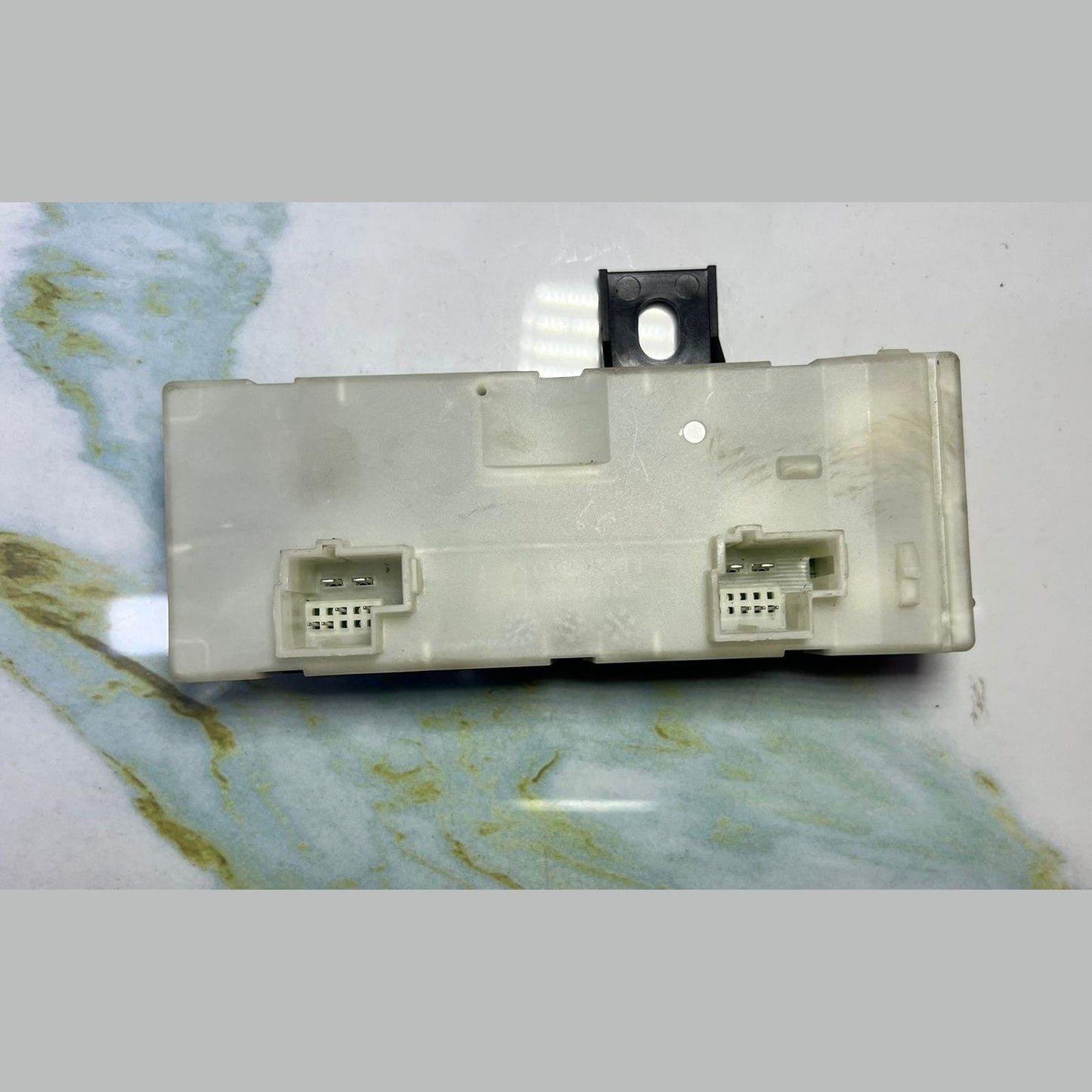Mercedes Tailgate Control Module A2139000814 E-Class W213 and W222