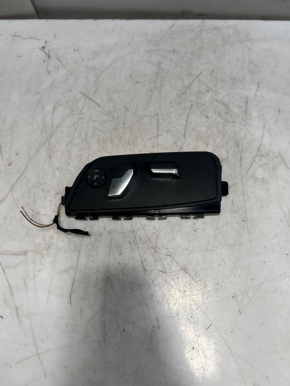 BMW 5 Series G30 and G31 Front Left Seat Adjustment Switches 9330925 OEM