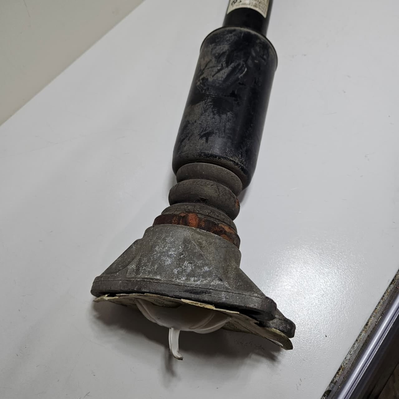 2016-2017 BMW 3 Series F30 320i Rear Shock Absorber 6873799
