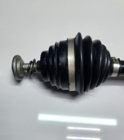 2018-2023 BMW X2 Front Drive Shaft 8681530 1,2 Series F52 F45 F48 F49 X1 F39 OEM