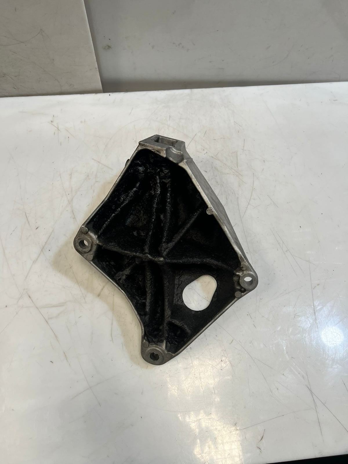 BMW 5 Series F10 F11 525xd N47S1 Engine Mounting Bracket Left 6793003 OEM