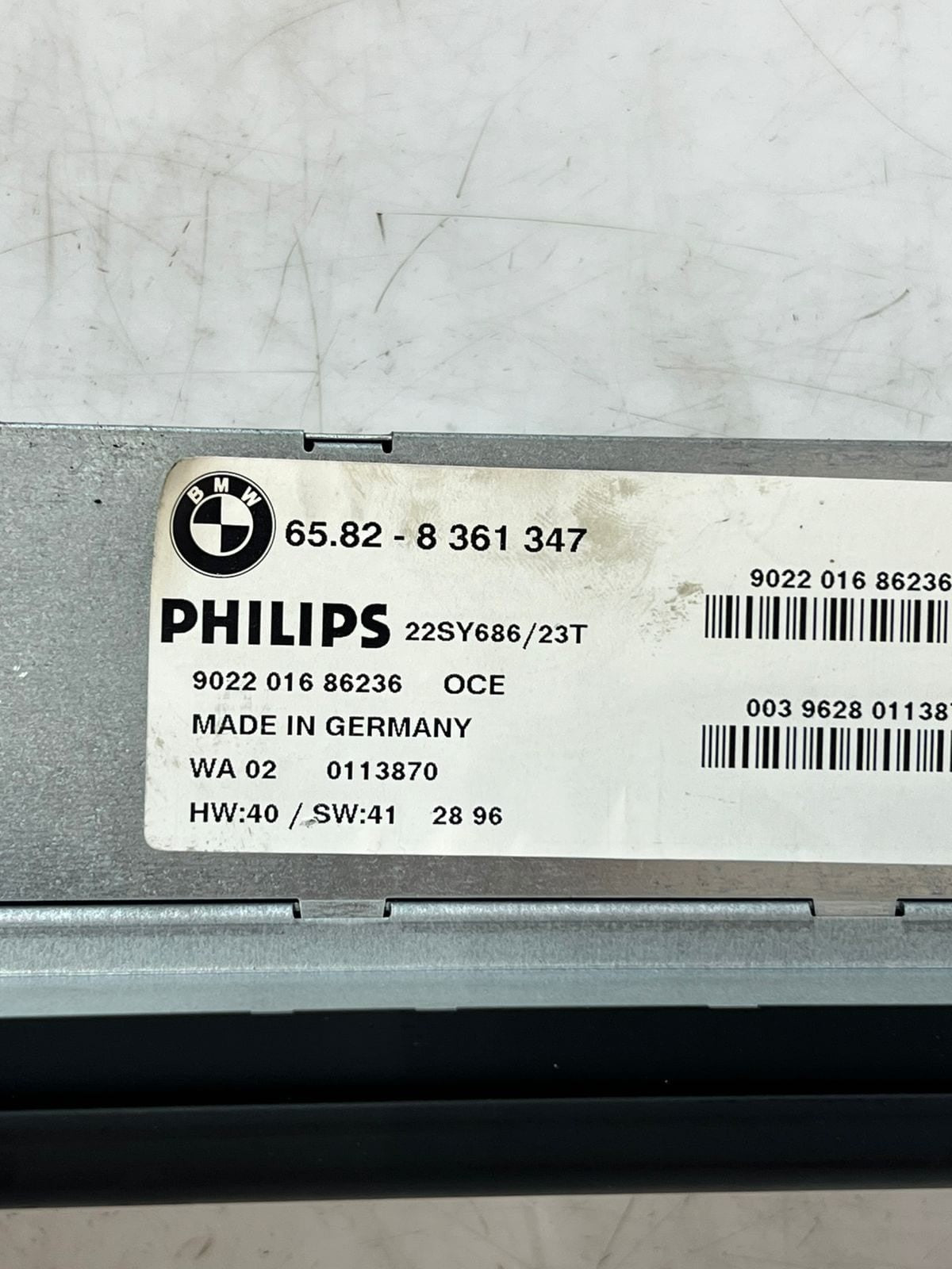 BMW E39 PHILIPS Head Unit Tape FM, SCAN, CD, PROG 8361347 OEM