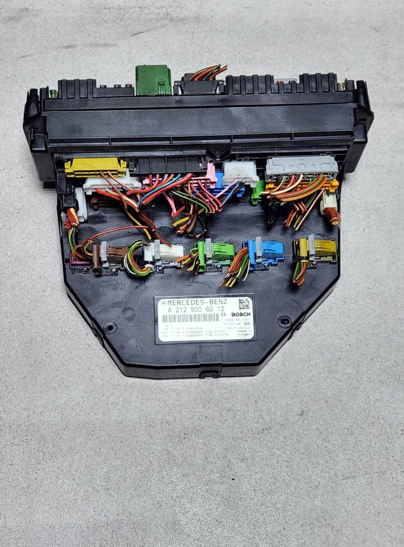 2010-2016 Mercedes E350 Sam Control Module A2129006012 W204 W212 E-Class A207 