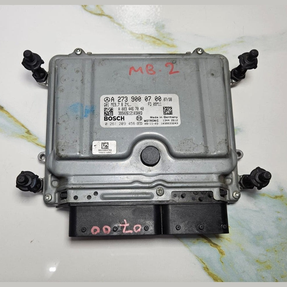08-12 Mercedes W212 E-Class Engine Control Module Unit ECM ECU A273 9000700 OEM