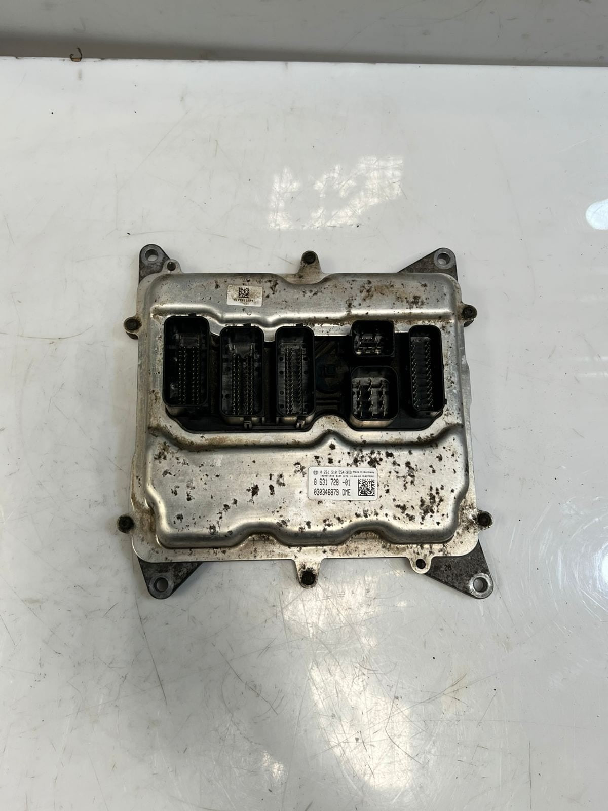 2013-2015 BMW X1 Z4 2.0L N20 28I Engine Control Module DME ECU 8631728 OEM