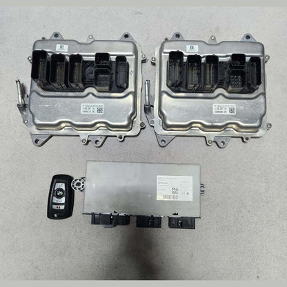 2014-2016 BMW 550i Engine Control Module 8636967 550i and X5 N63N