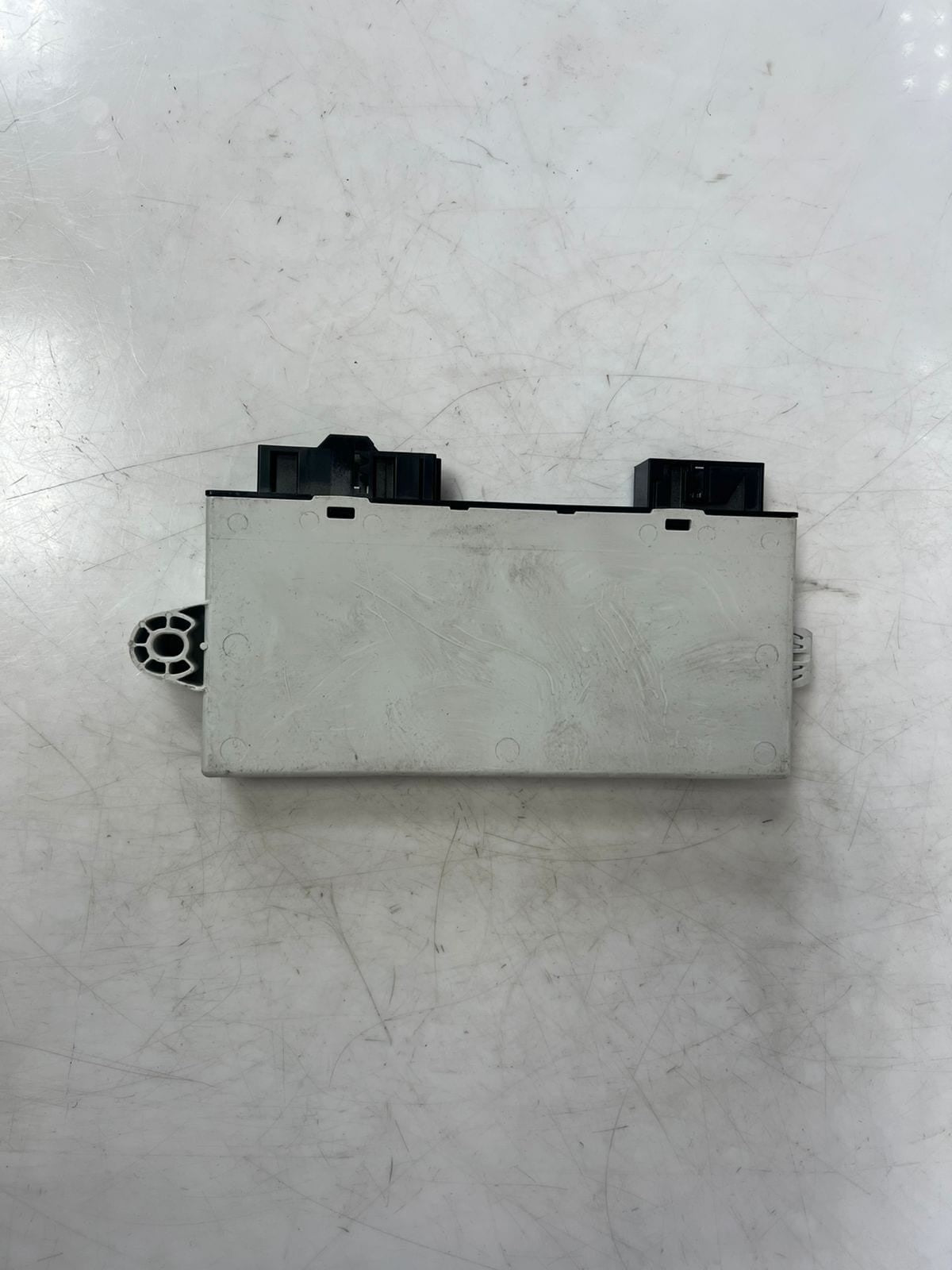 2009-2016 BMW 528i F10 F11 F12 F01 F25 Antitheft Body Control Module 9268751 OEM