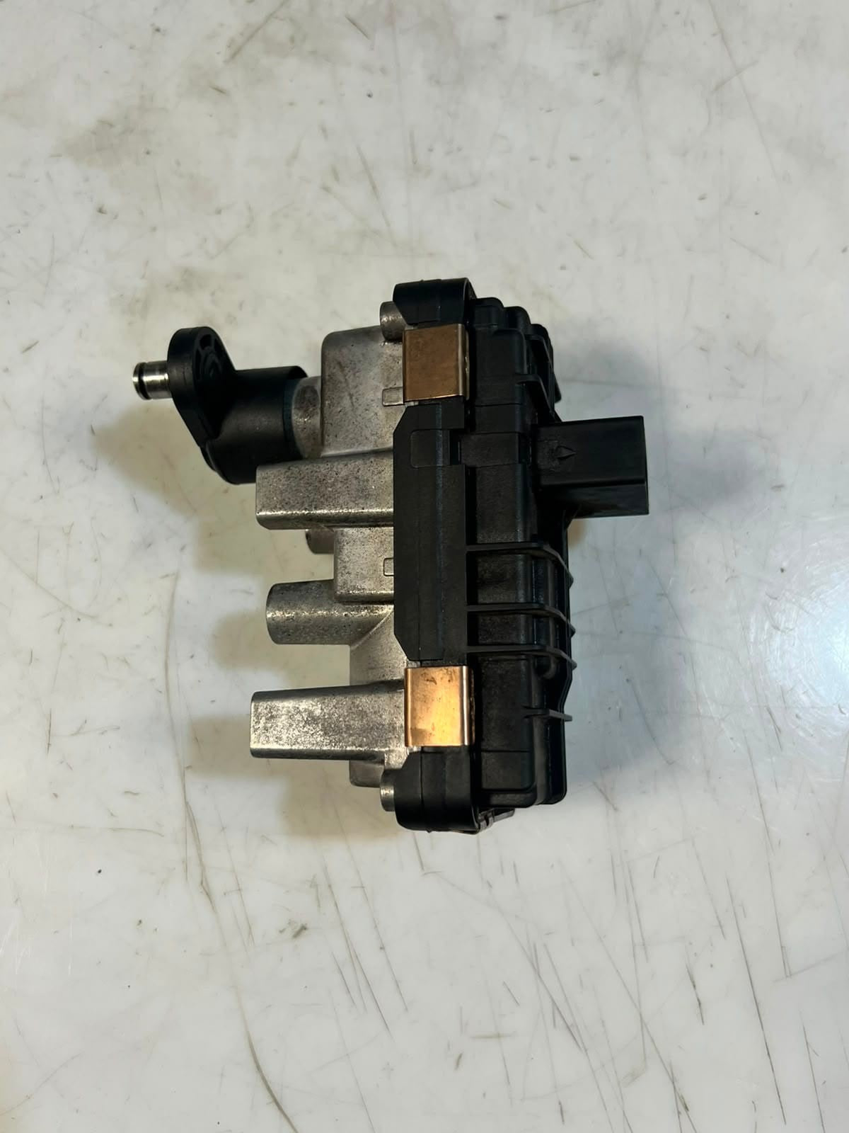 2014 BMW 3 Series F25 F10 F11 E90 E91 Turbocharger Pressure Actuator 4933519411
