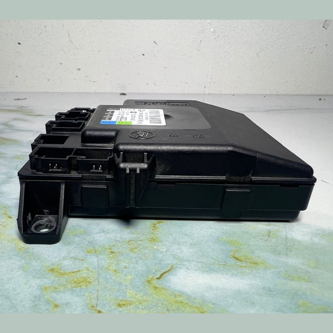 Mercedes-Benz Front Left Door Control Module A1648209385 GL-Class X164