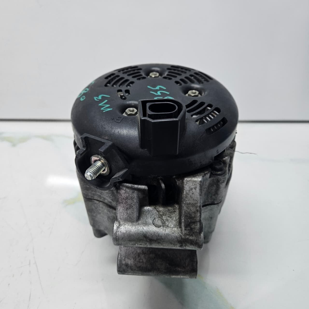 2015-2020 BMW F80 F82 M2 M3 M4 series. Alternator 7848603 USED 14V 210A S55 3.0