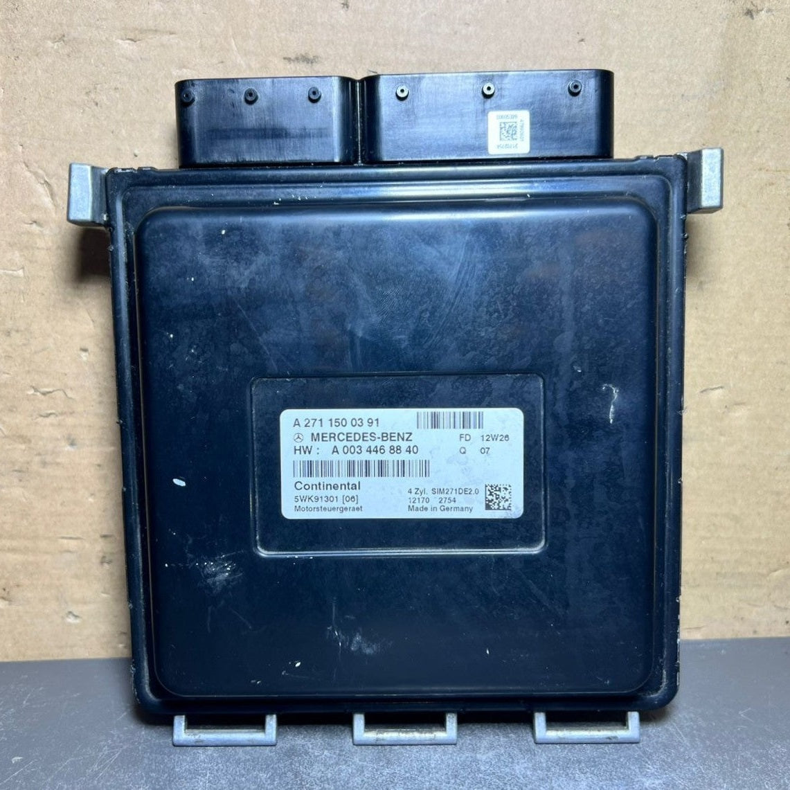 12-14 Mercedes Benz W204 C250 ECU ECM Engine Computer Control Module A2711500391