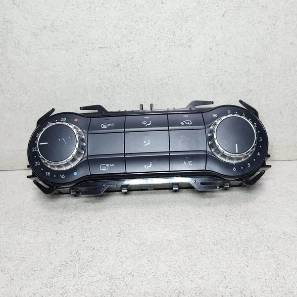BMW Mercedes-Benz Climate Control Panel A2469002208 A-Class W176 and GLA 