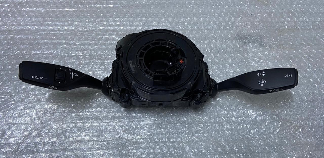 OEM BMW X3 F25 Switch Centre Steering Column Switch Wiper stalk 9305954