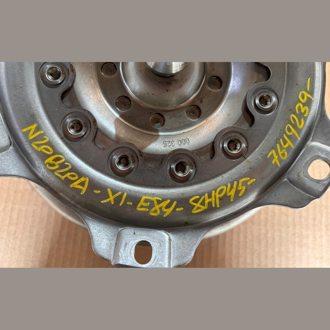 BMW X1 E84 N20 RWD  TRANSMISSION GEARBOX 8HP45 TORQUE CONVERTER P/N 7649239