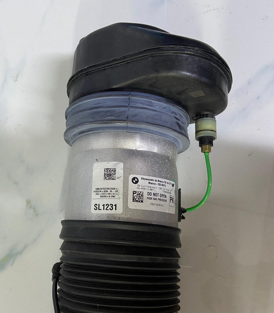 OEM BMW X7 G07 LCI Air shock absorber front left 7831561 ASSEMBLY 2020-2025