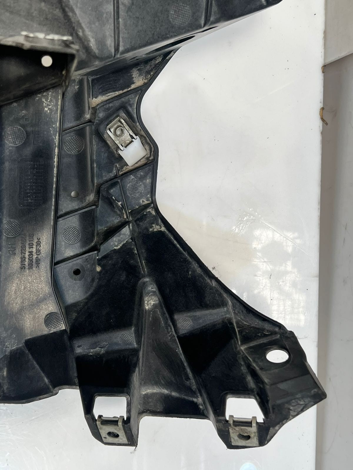 2015 BMW X6 F16 X5 F15 Front Right Fender Bracket WING PANEL HOLDER 7294544