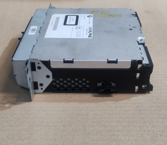 BMW F10 SERIES HEAD UNIT OEM CD-MID AUDIO RADIO- 9248364