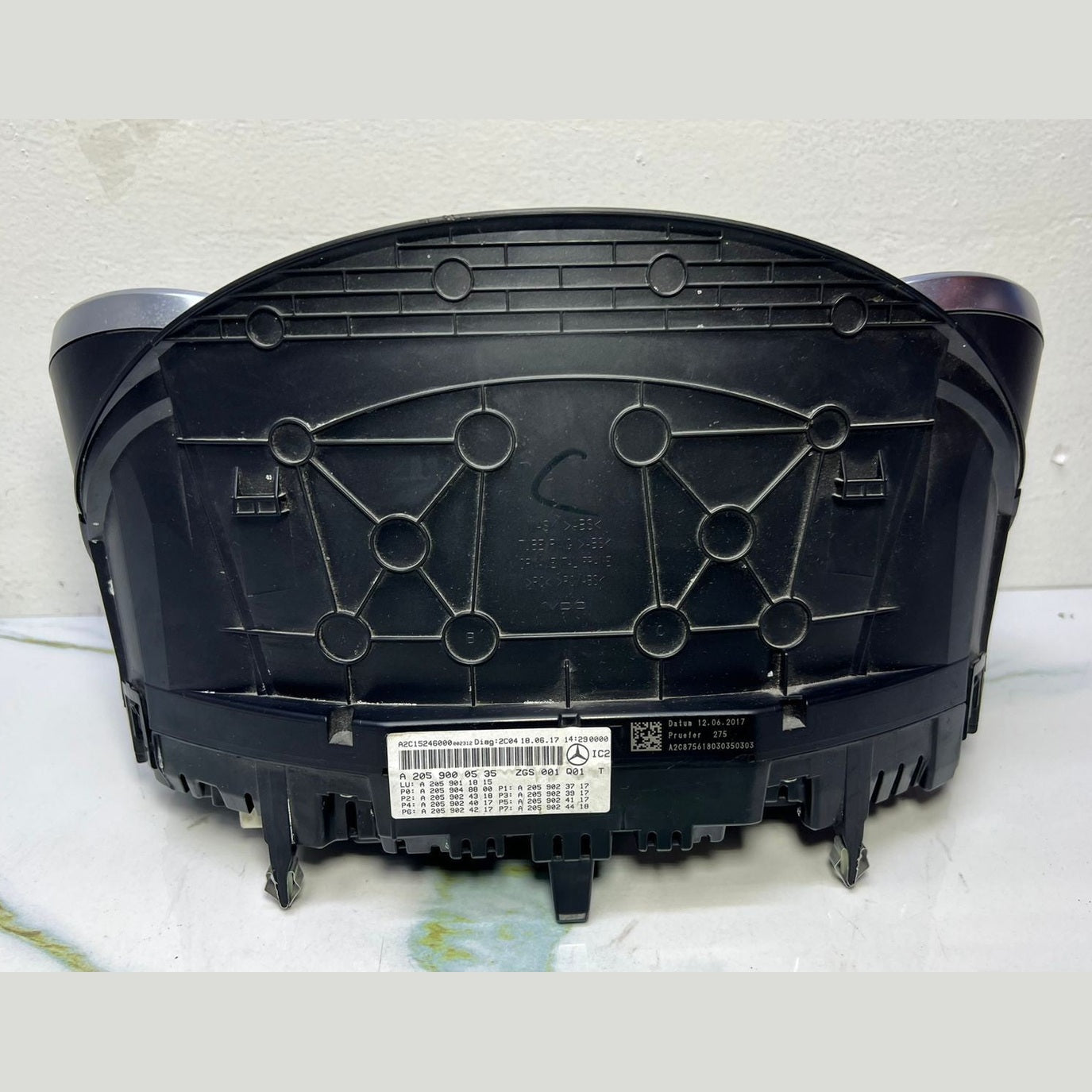 14-20 Mercedes-Benz W205 C-Class AMG Instrument Cluster Speedometer A205 9000535