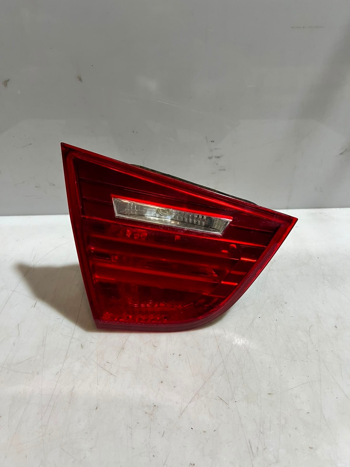 BMW 3' E90 LCI 328i 323i 335i Tail Light Decklid REAR SET 7289428 7289426 