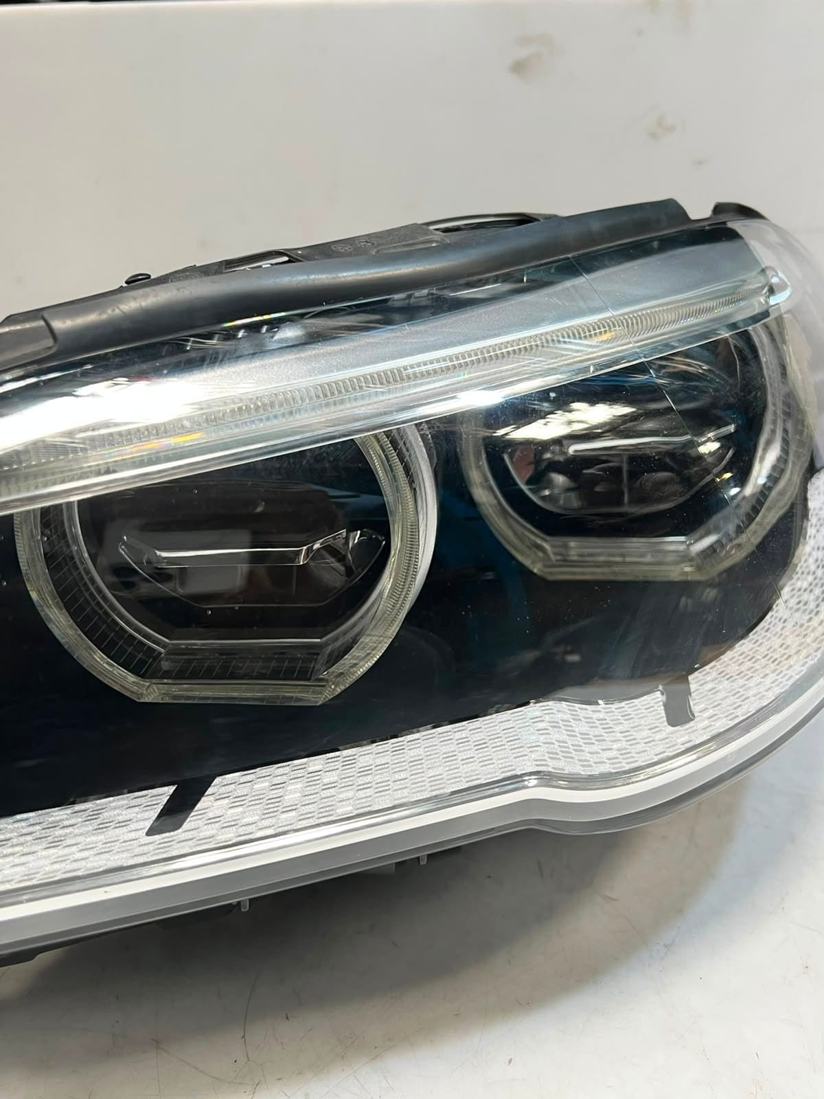2015-2018 BMW M5 5 Series F10 F11 LCI Adaptive Led Headlight Left 7460597 ECE