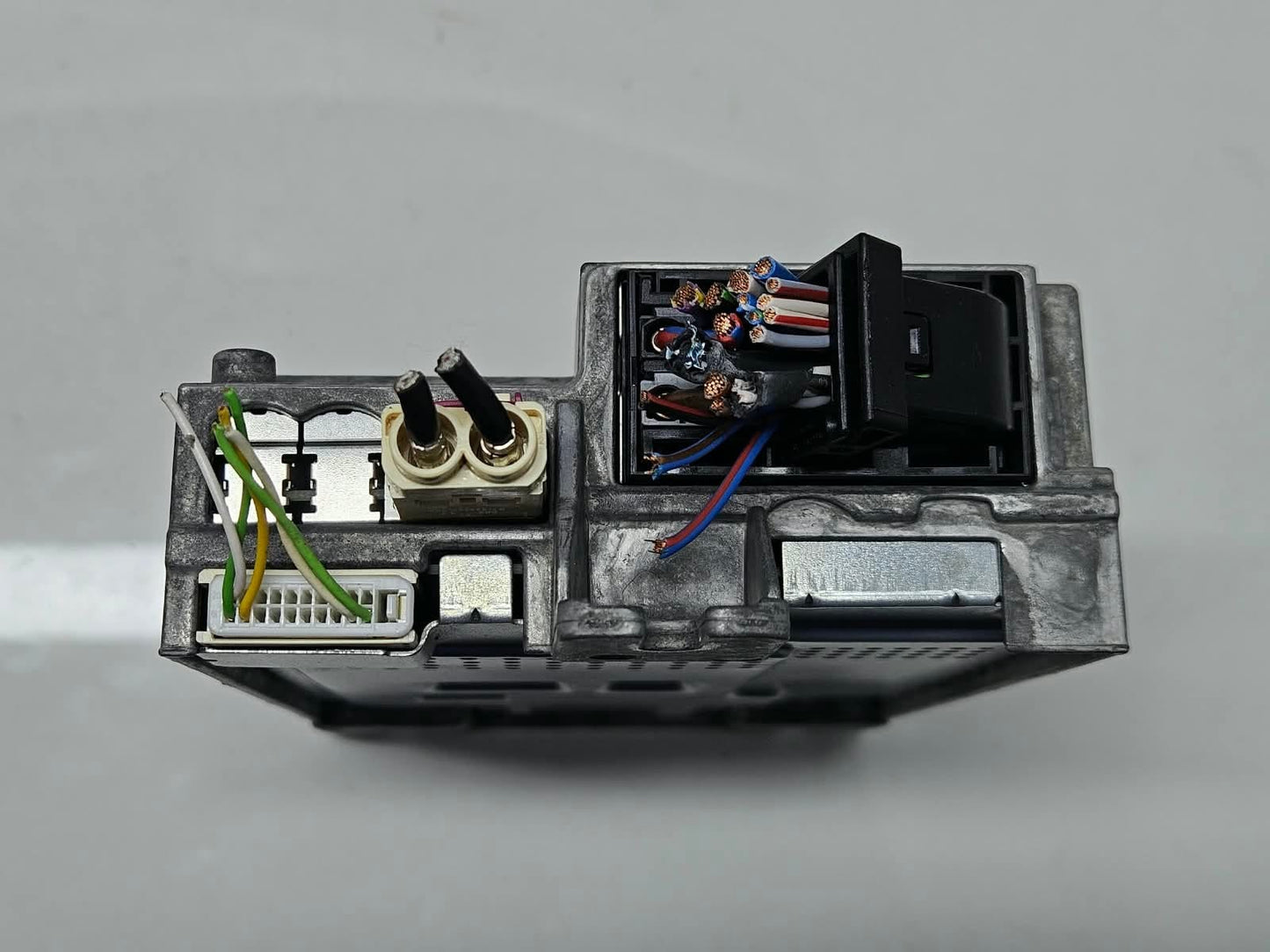 9859207-2019 BMW X5 G05 RHD Receiver Audio Module Amplifier OEM