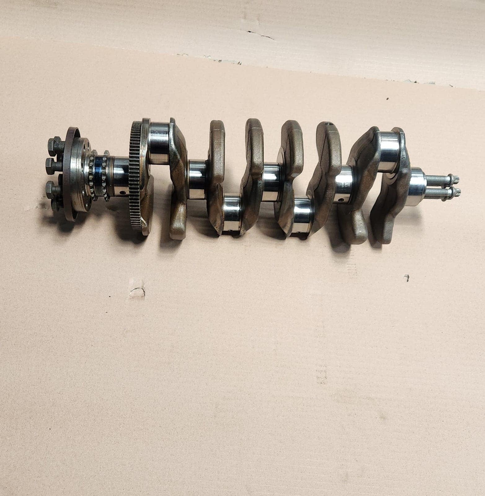 2016-2019 BMW X1 F48 B48 2.0 Crankshaft 8639541 X1 F48