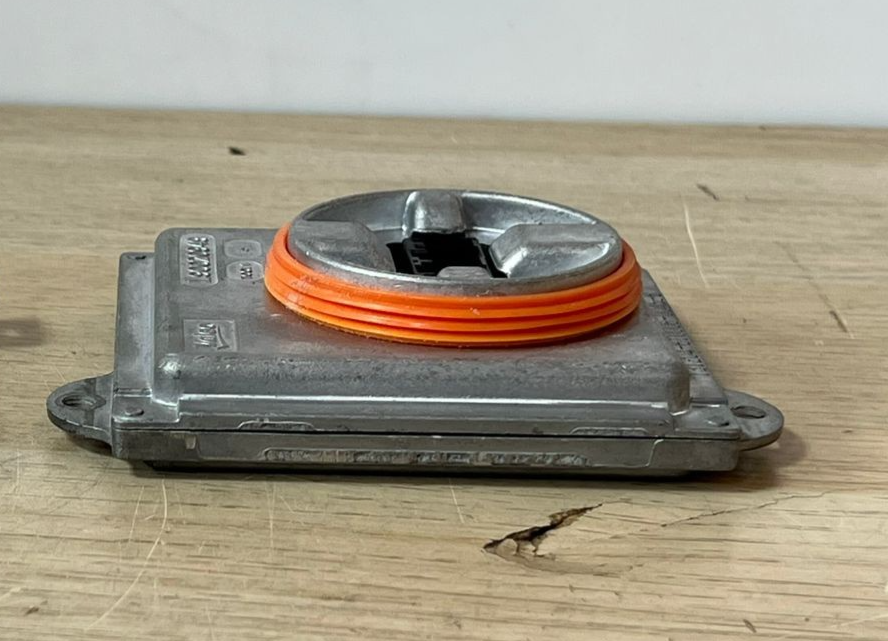 BMW X1 E84 LCI 2014 BIXENON- Adaptive Headlight Control Module 7342174 RHD