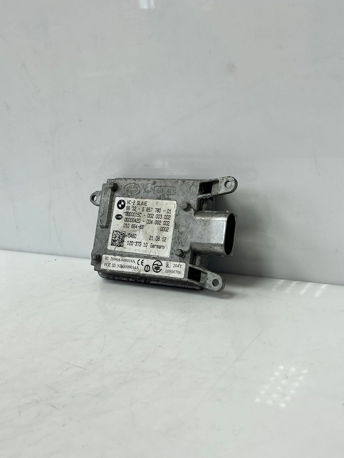 2009-2014 BMW 750I - LEFT LANE Change Assist Module (Slave) 6857780