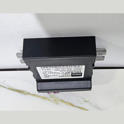 OEM 09-15 BMW F01 F02 740i N55 Helbako EKPM3 Fuel Pump Control Module 7371832