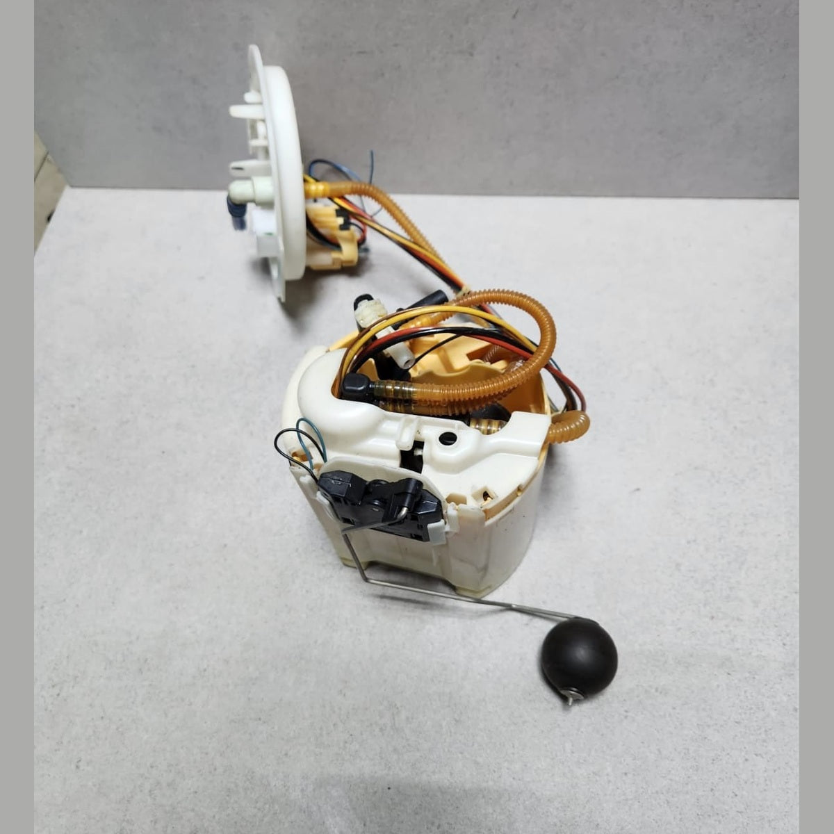 2018-2024 BMW X3 Fuel Pump Module Assembly 7214881 X3 G01 and X4 G02