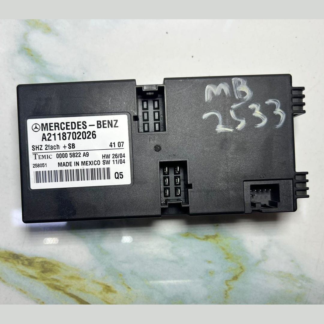 07-09 Mercedes E550 Seat Heating Control Module A2118702026 E-Class W211, ML63