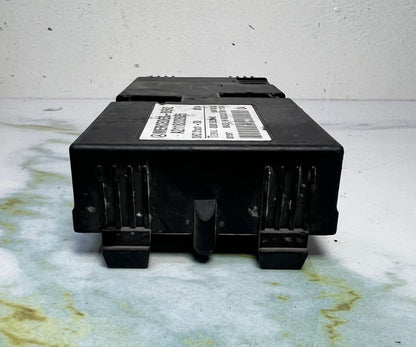 2004 Mercedes-Benz E-Class W211 E55 AMG Seat Heating Control Module A211 8202685