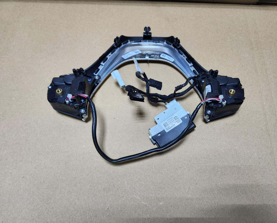 BMW Sport Steering Wheel Multifunction Control Switch 6256040 2,3,4 Series F30 